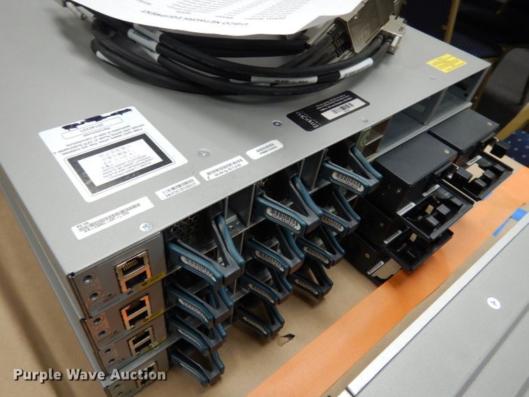 image for item HV9347 (12) Cisco Catalyst 3850 48PoE+ network switches