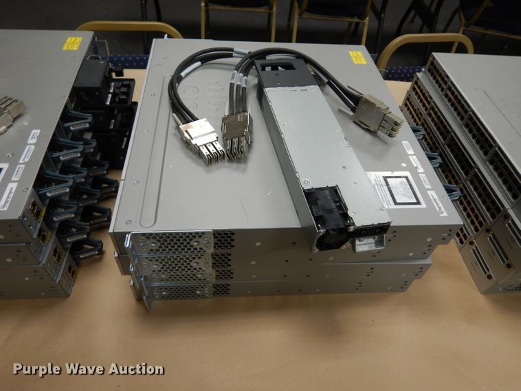 image for item HV9348 (12) Cisco Catalyst 3850 48P0E+ network switches