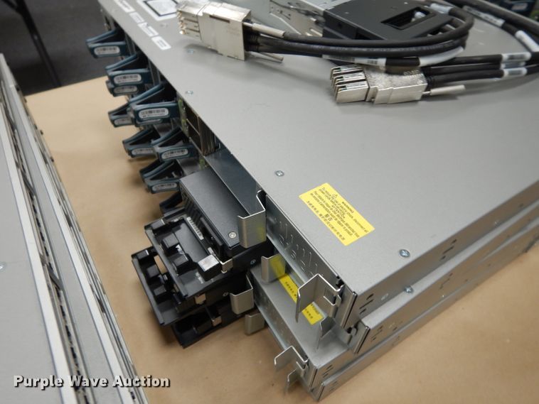 image for item HV9348 (12) Cisco Catalyst 3850 48P0E+ network switches