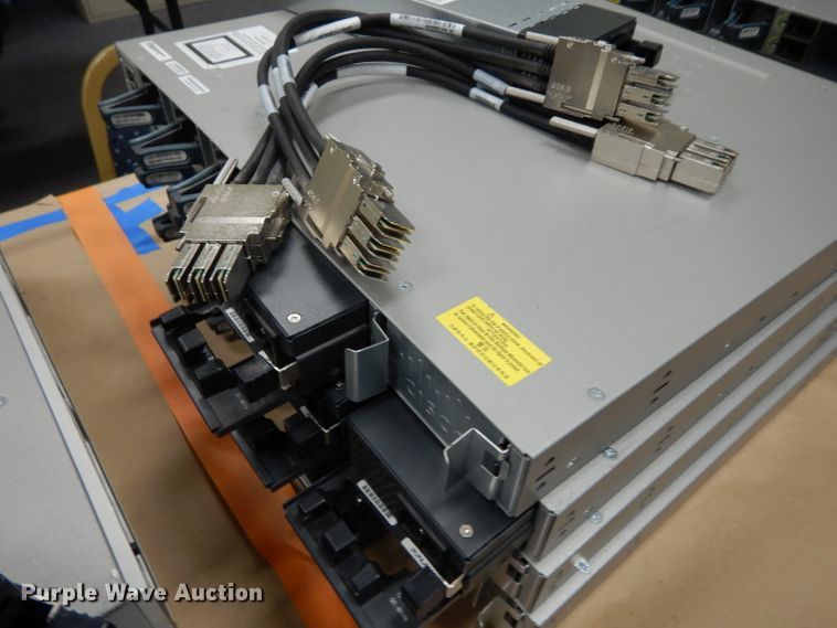 image for item HV9348 (12) Cisco Catalyst 3850 48P0E+ network switches