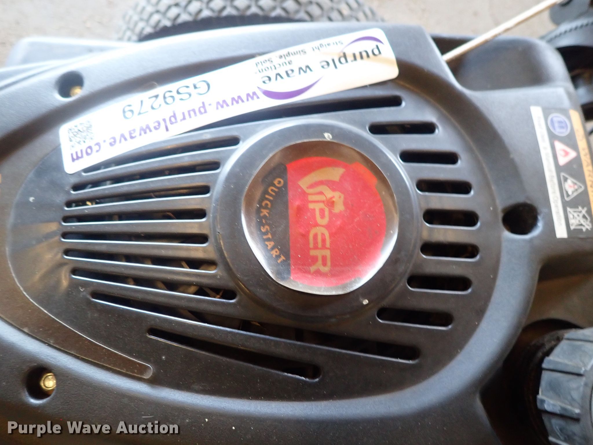 Earthquake string trimmer in Hutchinson, KS Item GS9279 sold Purple