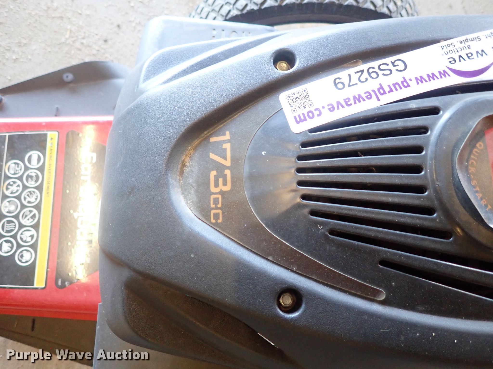 Earthquake string trimmer in Hutchinson, KS Item GS9279 sold Purple