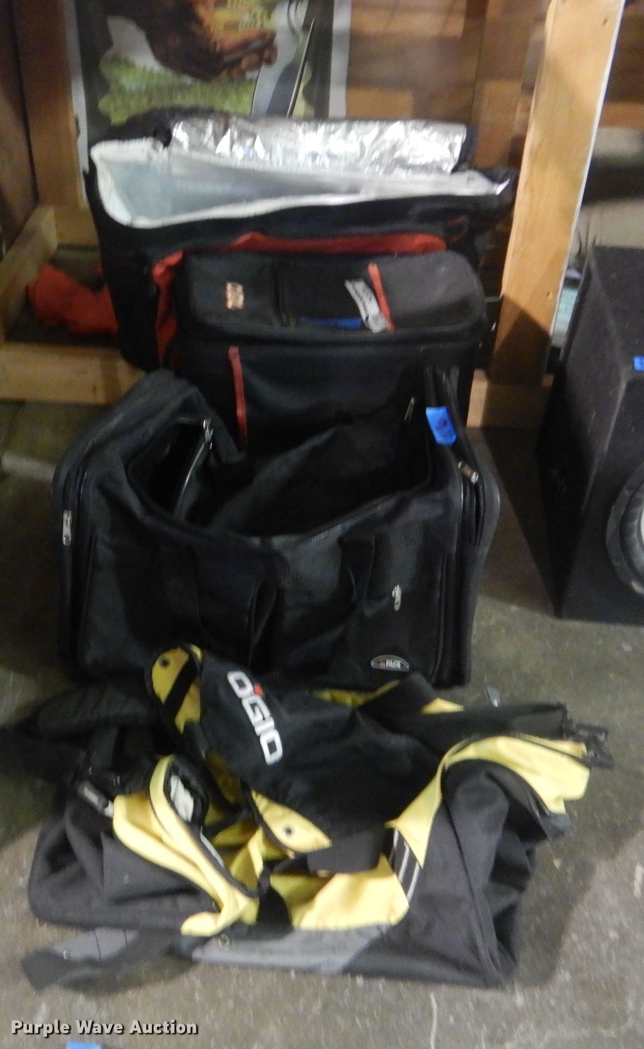 Sporting goods in Tulsa, OK Item HJ9785 sold Purple Wave