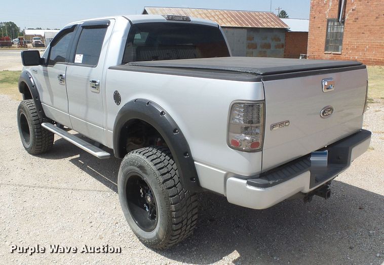 image for item DD0426 2005 Ford F150  SuperCrew pickup truck