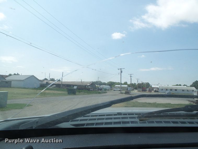 image for item DD0426 2005 Ford F150  SuperCrew pickup truck