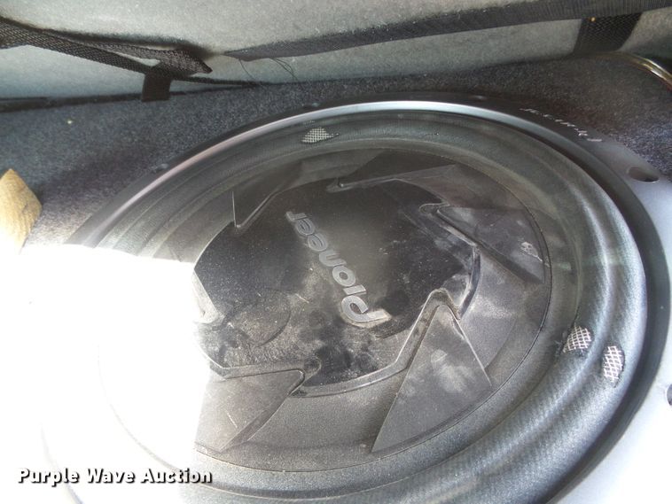 image for item DD0426 2005 Ford F150  SuperCrew pickup truck