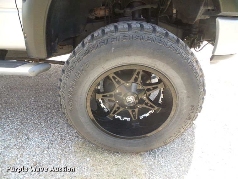 image for item DD0426 2005 Ford F150  SuperCrew pickup truck