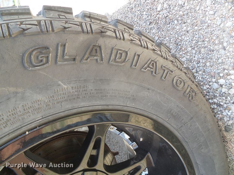 image for item DD0426 2005 Ford F150  SuperCrew pickup truck