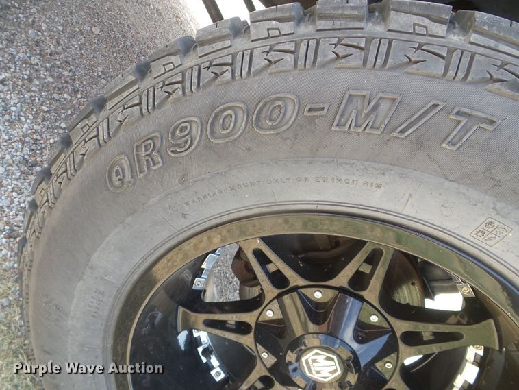 image for item DD0426 2005 Ford F150  SuperCrew pickup truck