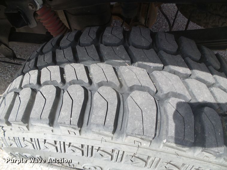 image for item DD0426 2005 Ford F150  SuperCrew pickup truck