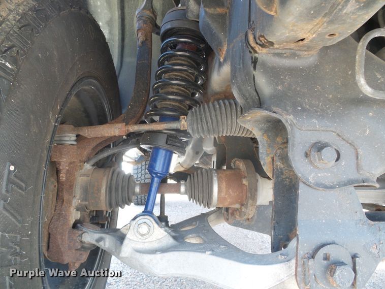 image for item DD0426 2005 Ford F150  SuperCrew pickup truck