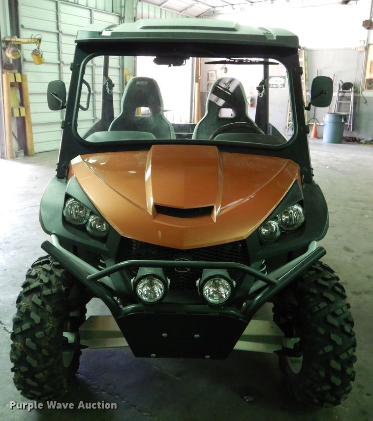 image for item DD2521 2012 John Deere Gator RSX 850i  utility vehicle