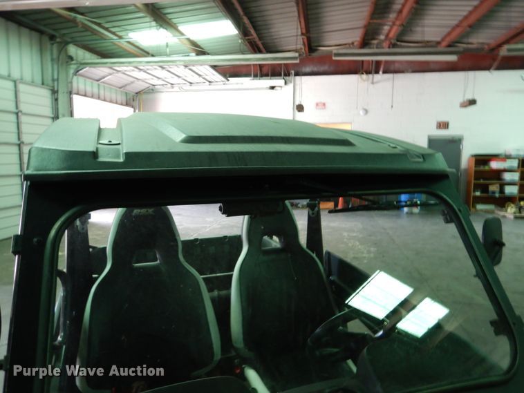 image for item DD2521 2012 John Deere Gator RSX 850i  utility vehicle