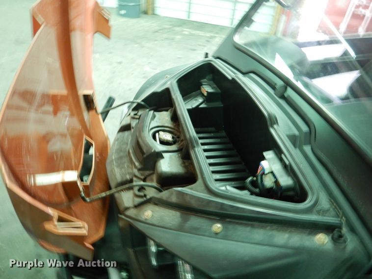 image for item DD2521 2012 John Deere Gator RSX 850i  utility vehicle