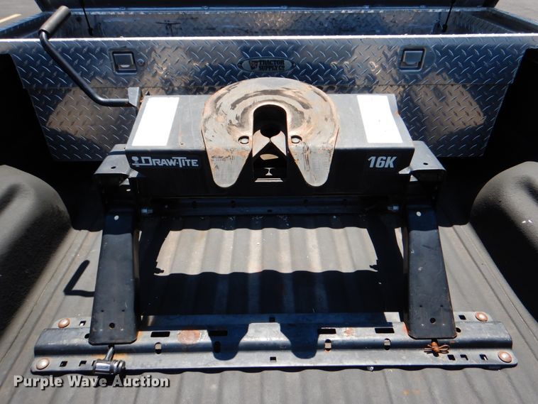 image for item DE2455 2002 Ford F350 Super Duty  Crew Cab pickup truck