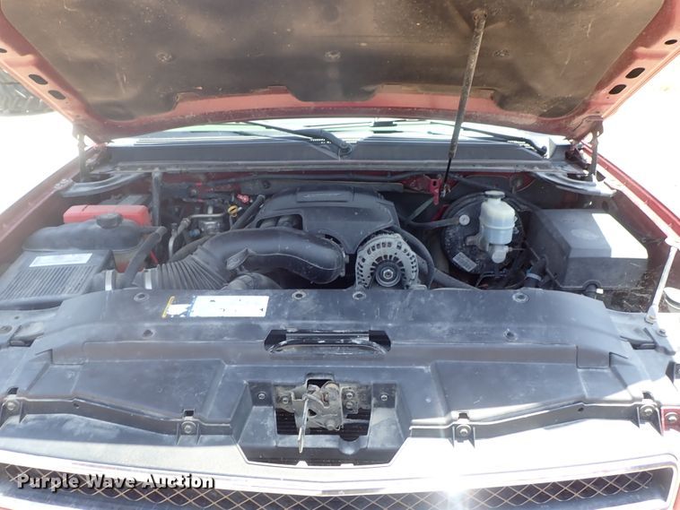 image for item DG2309 2007 Chevrolet Suburban 1500 LT  SUV