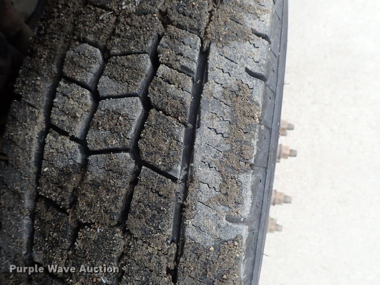 image for item DG2332 2011 Ford F350 Super Duty  Crew Cab pickup truck