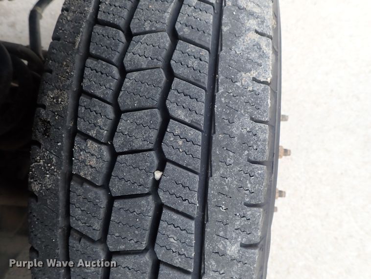 image for item DG2332 2011 Ford F350 Super Duty  Crew Cab pickup truck