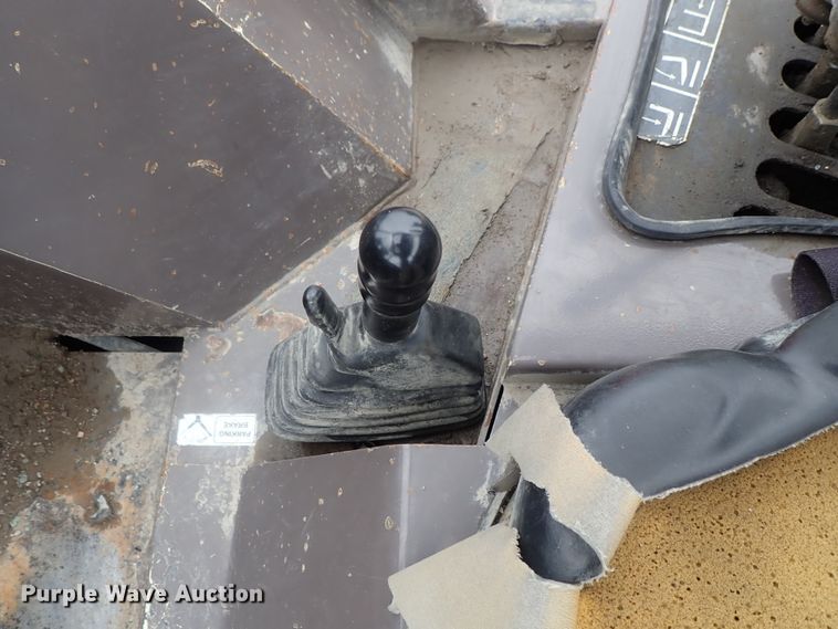 image for item DG2334 2008 Manitou KDHAWK30-2H  forklift