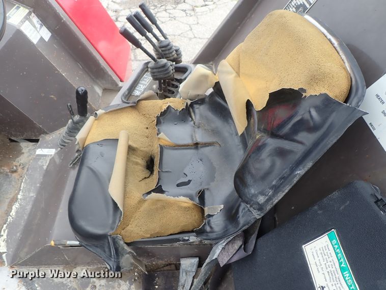 image for item DG2334 2008 Manitou KDHAWK30-2H  forklift