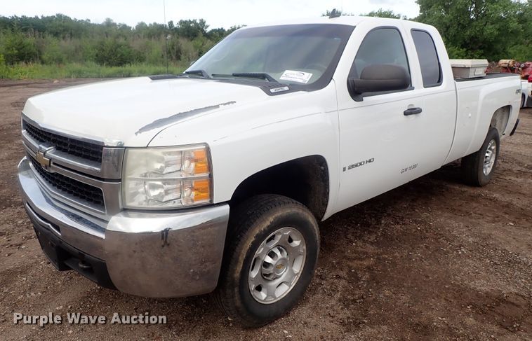 image for item DG2345 2009 Chevrolet Silverado 2500HD  Ext. Cab pickup truck