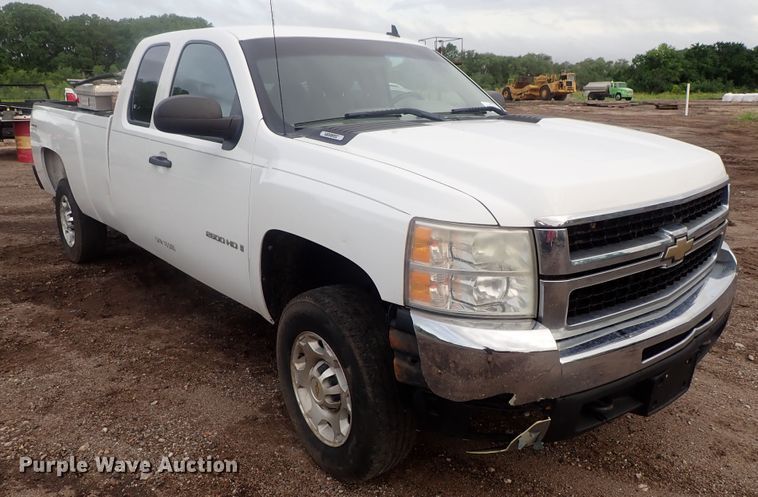 image for item DG2345 2009 Chevrolet Silverado 2500HD  Ext. Cab pickup truck