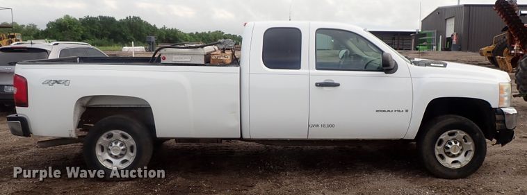 image for item DG2345 2009 Chevrolet Silverado 2500HD  Ext. Cab pickup truck