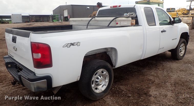 image for item DG2345 2009 Chevrolet Silverado 2500HD  Ext. Cab pickup truck