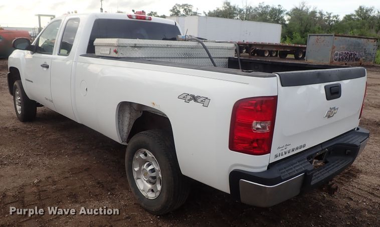 image for item DG2345 2009 Chevrolet Silverado 2500HD  Ext. Cab pickup truck