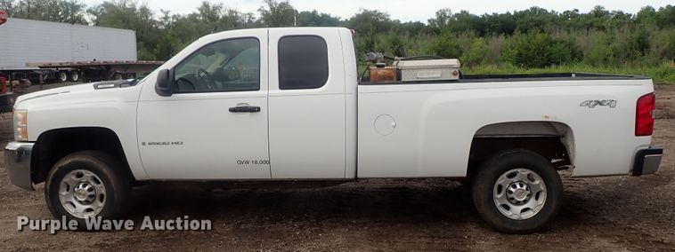 image for item DG2345 2009 Chevrolet Silverado 2500HD  Ext. Cab pickup truck