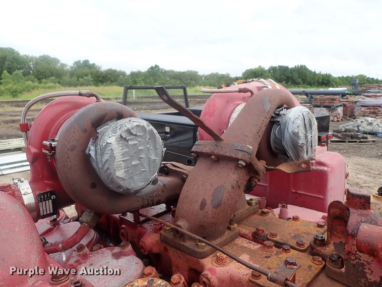 image for item DG2350 Cummins VT-1710-F 12 cylinder diesel engine