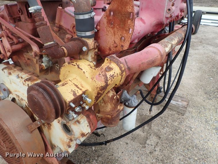 image for item DG2350 Cummins VT-1710-F 12 cylinder diesel engine