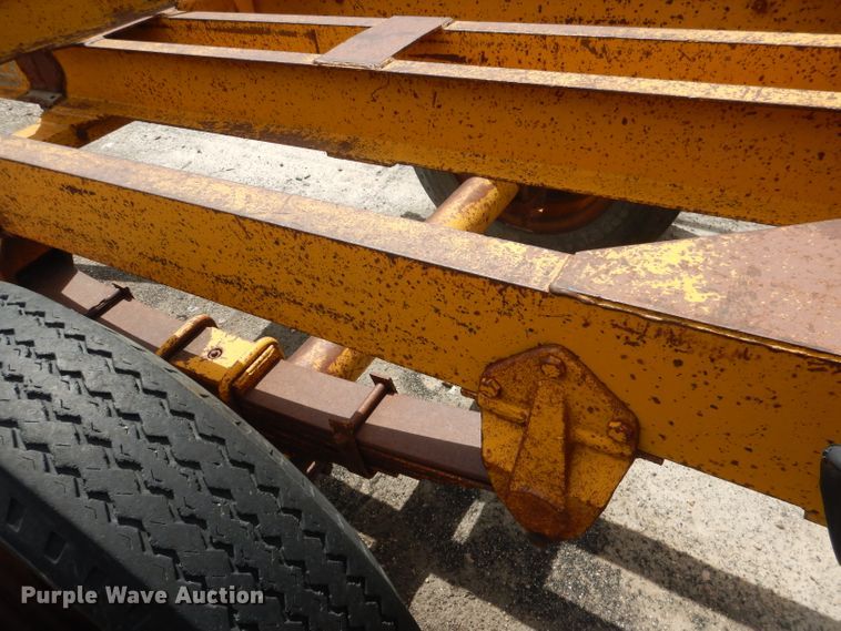 image for item DG5992 1978 Eagle H pole trailer