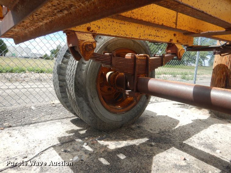 image for item DG5992 1978 Eagle H pole trailer