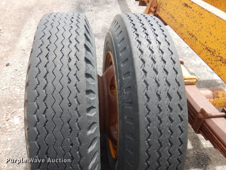 image for item DG5992 1978 Eagle H pole trailer