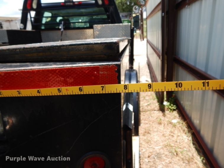 image for item DG6827 2009 Chevrolet Silverado 3500  Ext. Cab flatbed pickup truck