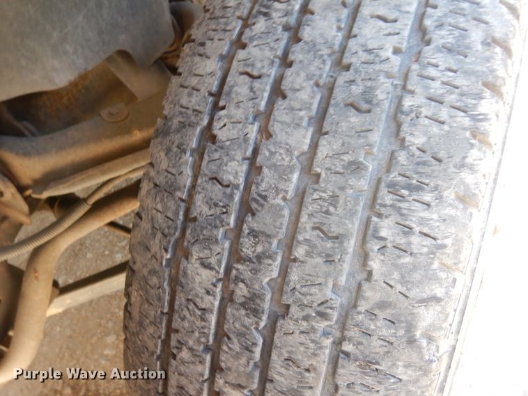 image for item DG6827 2009 Chevrolet Silverado 3500  Ext. Cab flatbed pickup truck