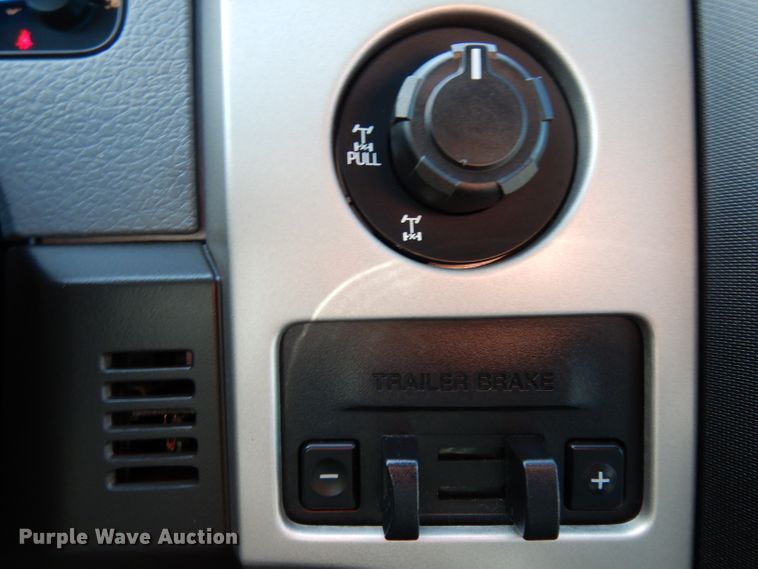 image for item DG6852 2013 Ford F150  SuperCrew pickup truck