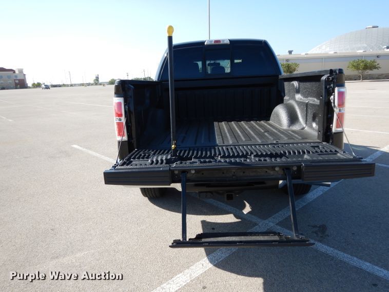 image for item DG6852 2013 Ford F150  SuperCrew pickup truck