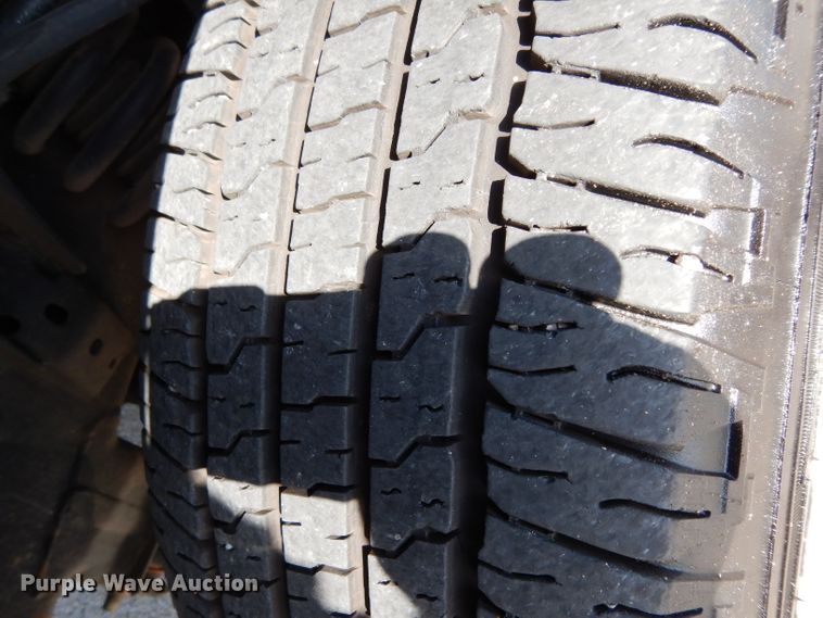 image for item DG6852 2013 Ford F150  SuperCrew pickup truck