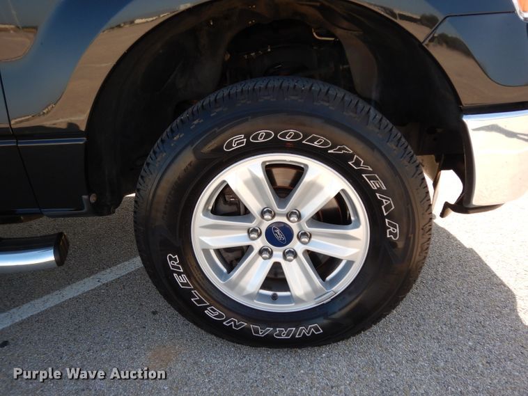 image for item DG6852 2013 Ford F150  SuperCrew pickup truck