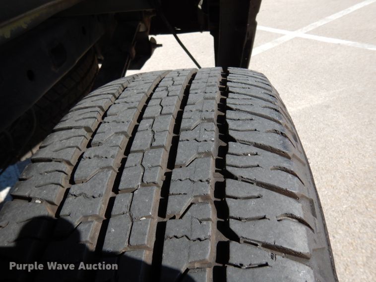 image for item DG6852 2013 Ford F150  SuperCrew pickup truck