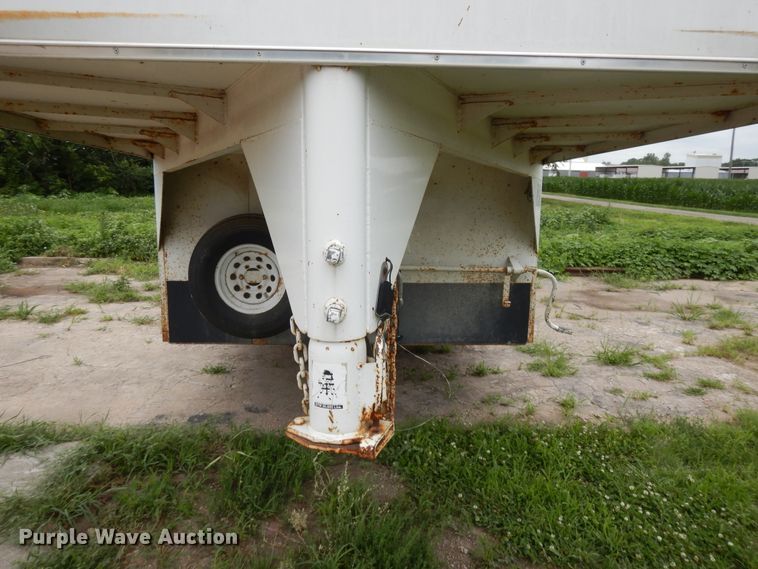 image for item DG7938 2001 WW enclosed cargo trailer