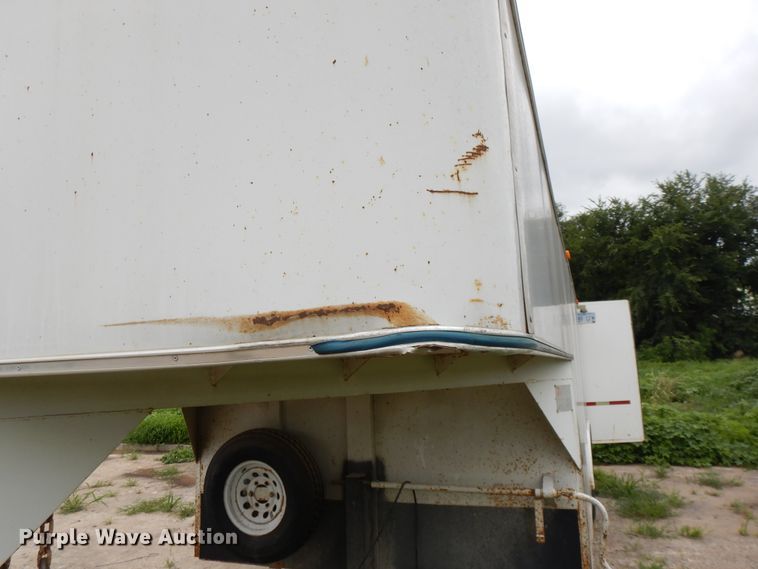 image for item DG7938 2001 WW enclosed cargo trailer