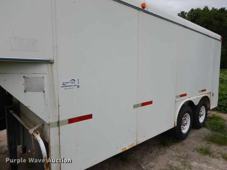 image for item DG7938 2001 WW enclosed cargo trailer