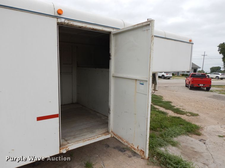 image for item DG7938 2001 WW enclosed cargo trailer