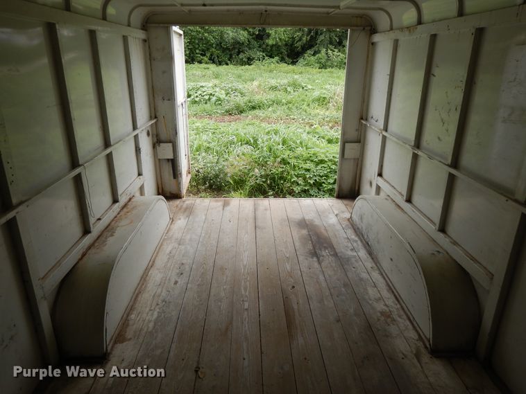 image for item DG7938 2001 WW enclosed cargo trailer