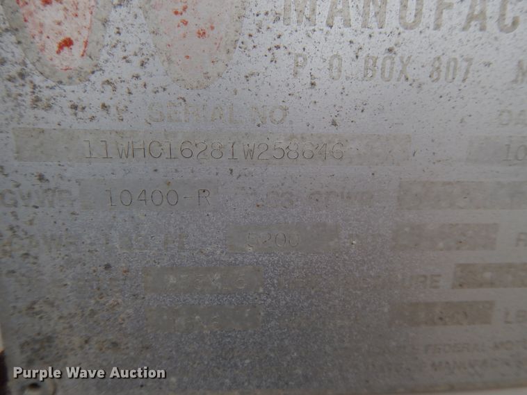 image for item DG7938 2001 WW enclosed cargo trailer