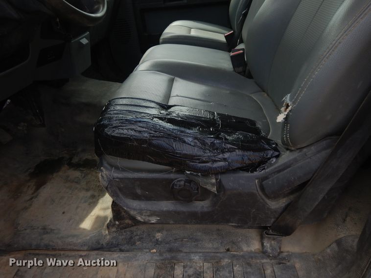 image for item DG7958 2012 Ford F450 Super Duty  flatbed truck