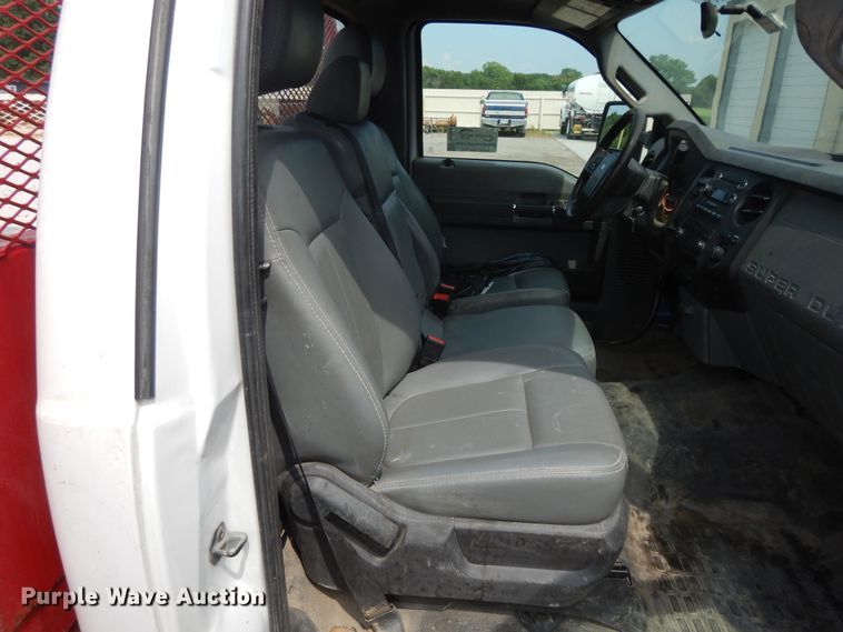 image for item DG7958 2012 Ford F450 Super Duty  flatbed truck